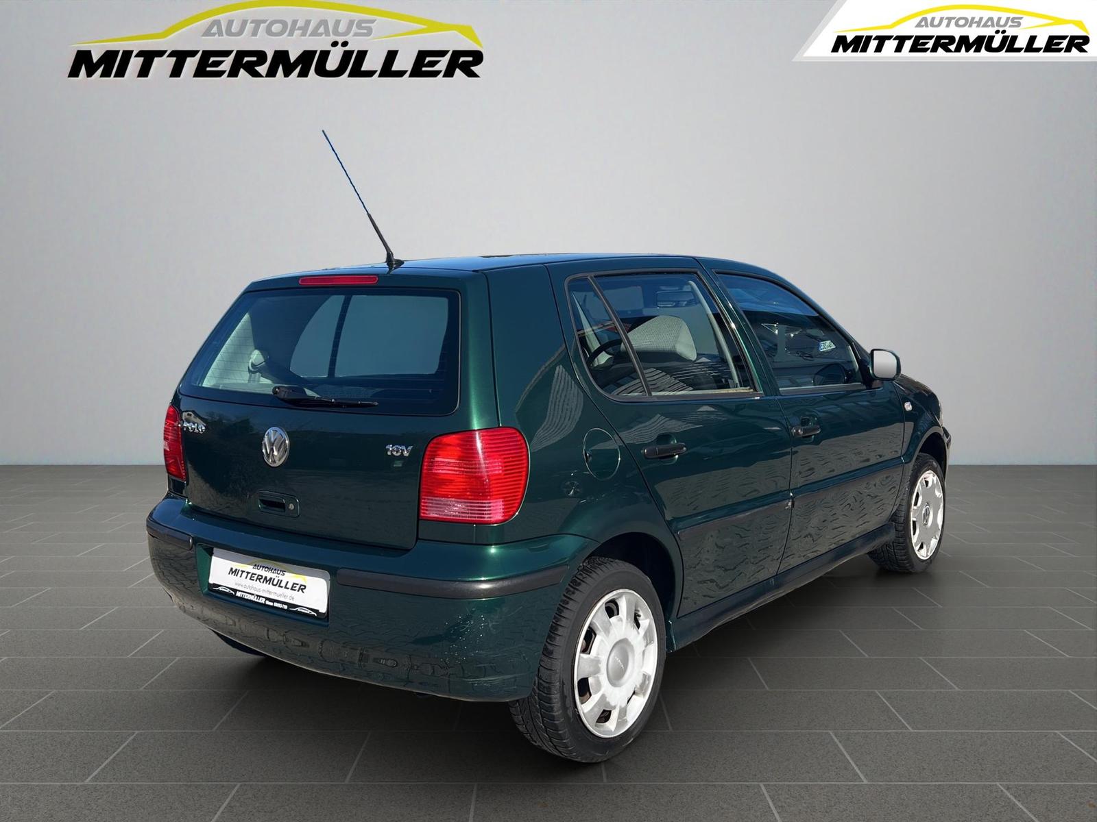 Volkswagen Polo 5 trg  1.Hand HU/Inspektion/Reifen/ZR neu