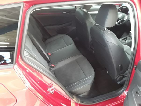 Volkswagen Golf - Bild 9
