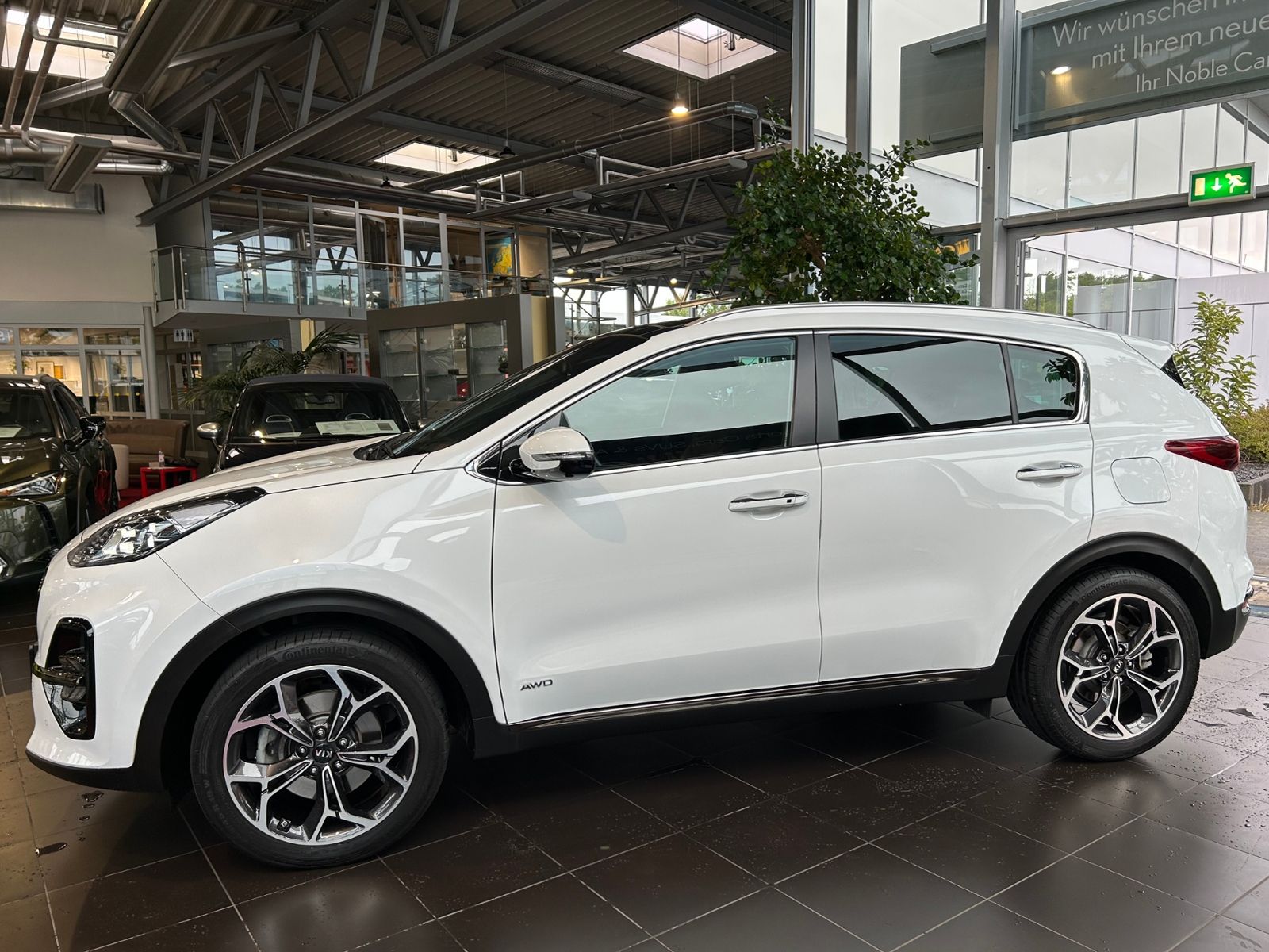 Fahrzeugabbildung Kia Sportage GT-Line 4WD ACC LED NAVI ALU