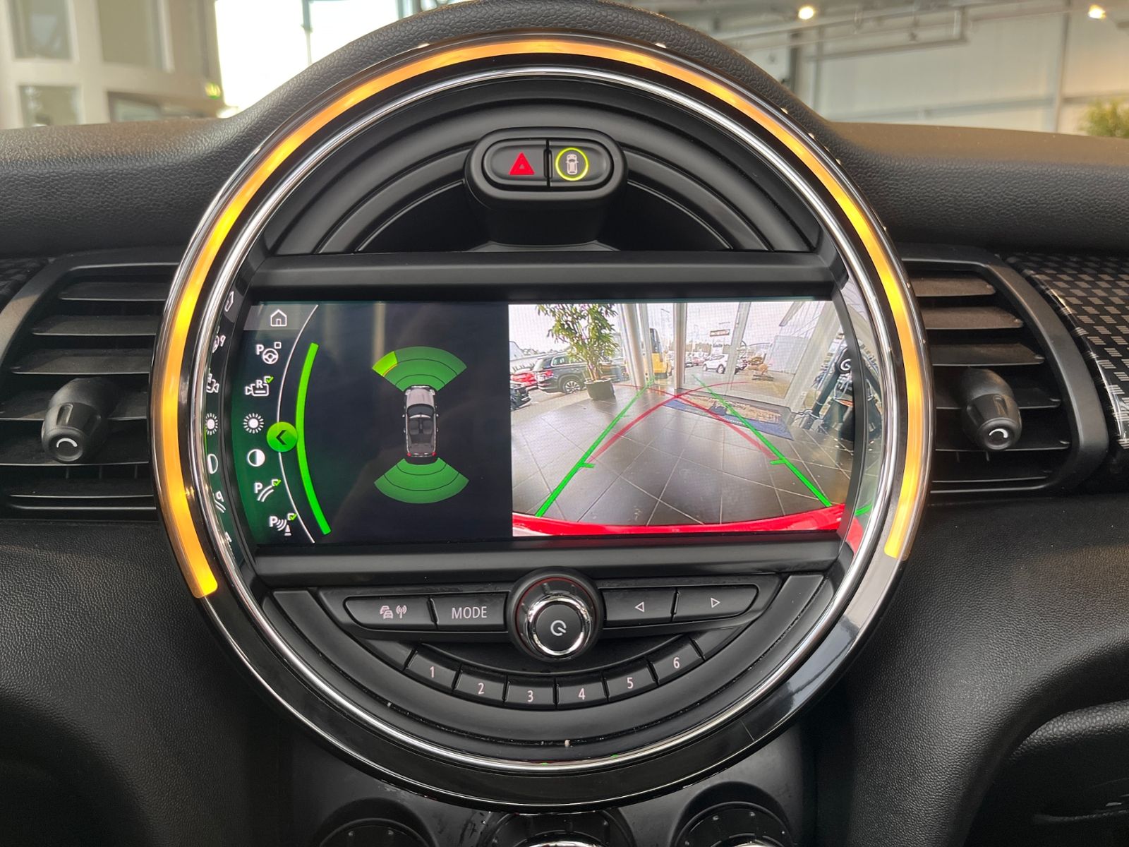 Fahrzeugabbildung MINI Cabrio Cooper S LED NAVI ALU