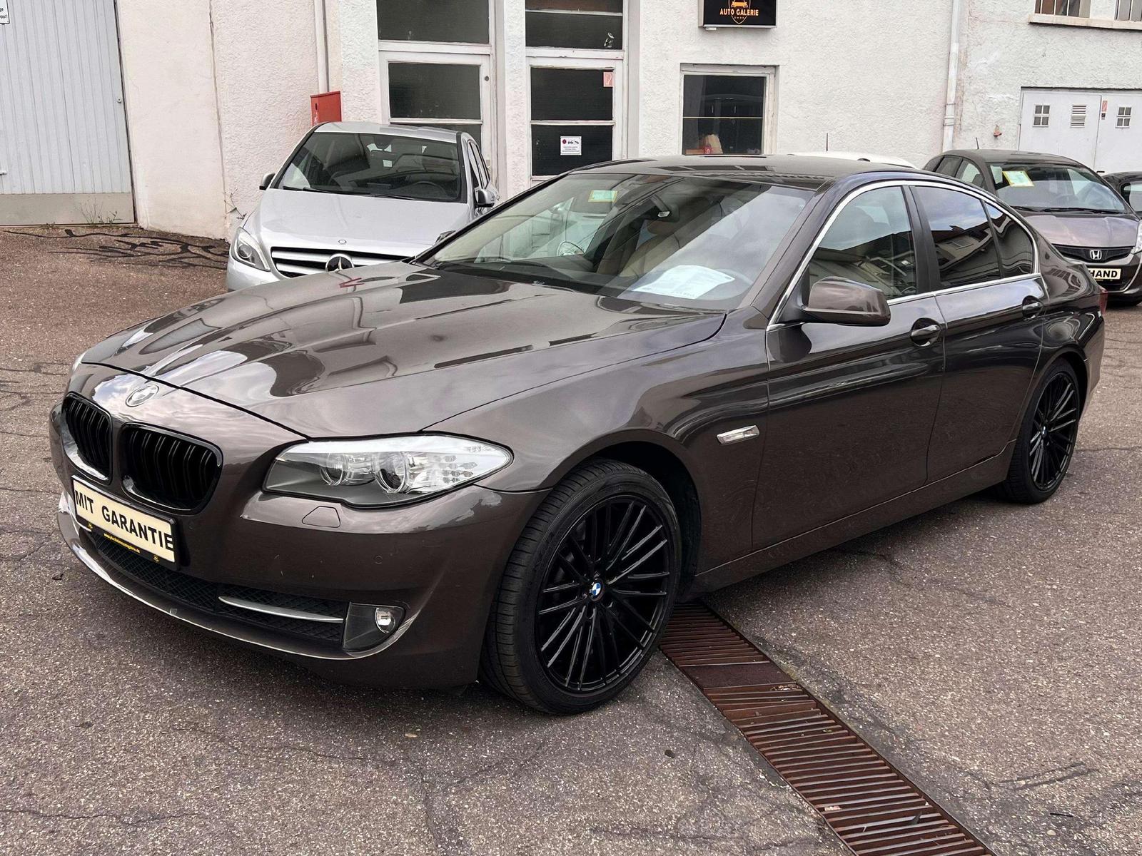 BMW 528 I Leder Alu 19Z