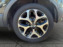 Renault Captur 1.3 TCe 130 Collection*Navi*Szhzg.*