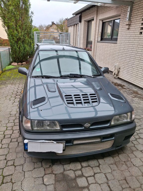 Nissan Sunny