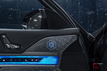 BMW M760 - 9
