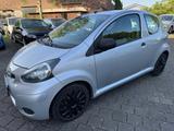 Toyota Aygo 1,0-l-VVT-i Club/TÜV 04/2027/KLIMA/ALLWETTE - Toyota Aygo (X) Club