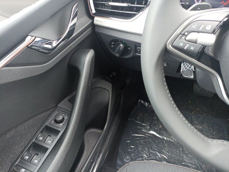 Fahrzeugabbildung SKODA Kamiq 1.5 TSI DSG Selection