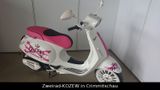 Vespa Sprint 50 Queen Edition