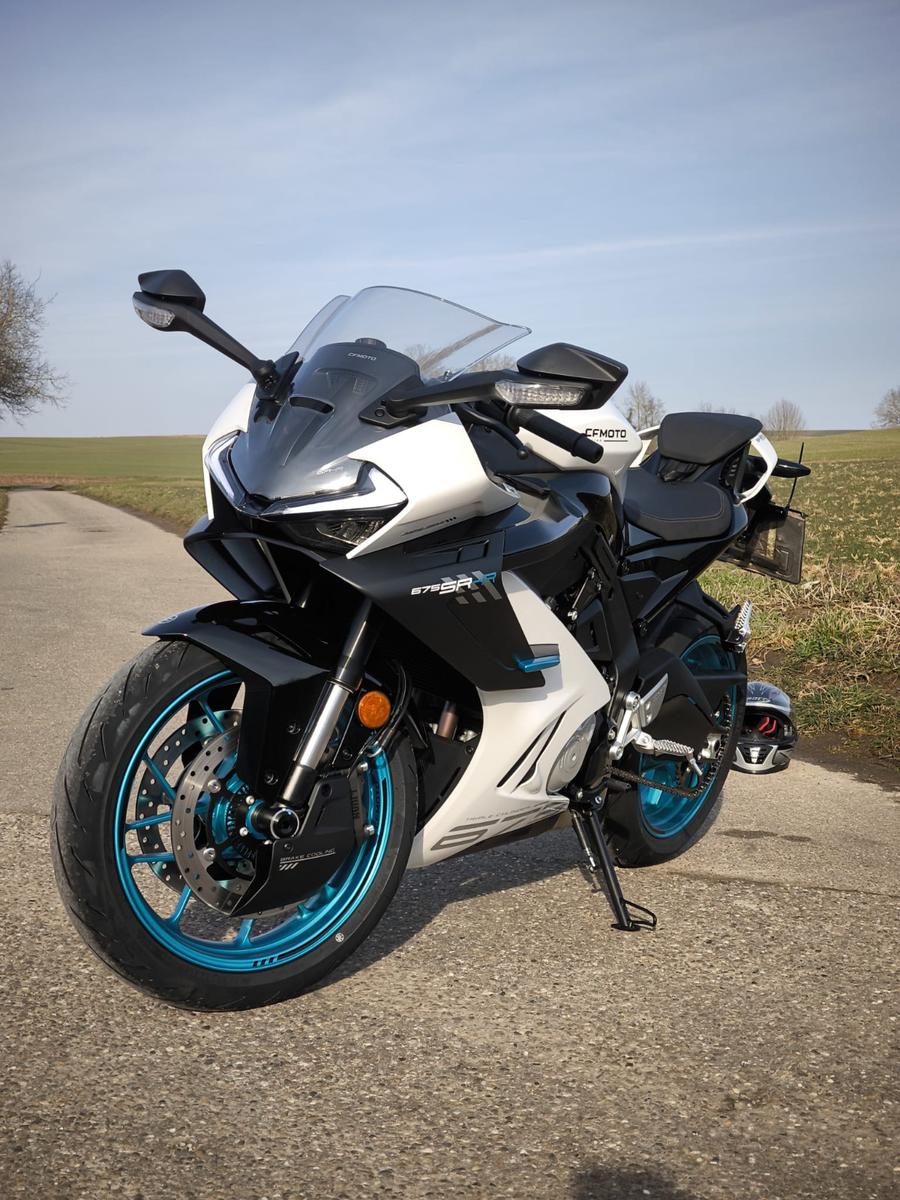 CFMOTO 675SR-R / am Lager