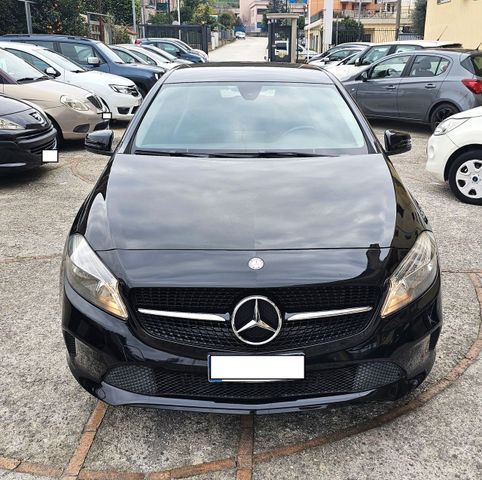 Mercedes-Benz Mercedes-benz A 200 d Automatic Sport KM 90000