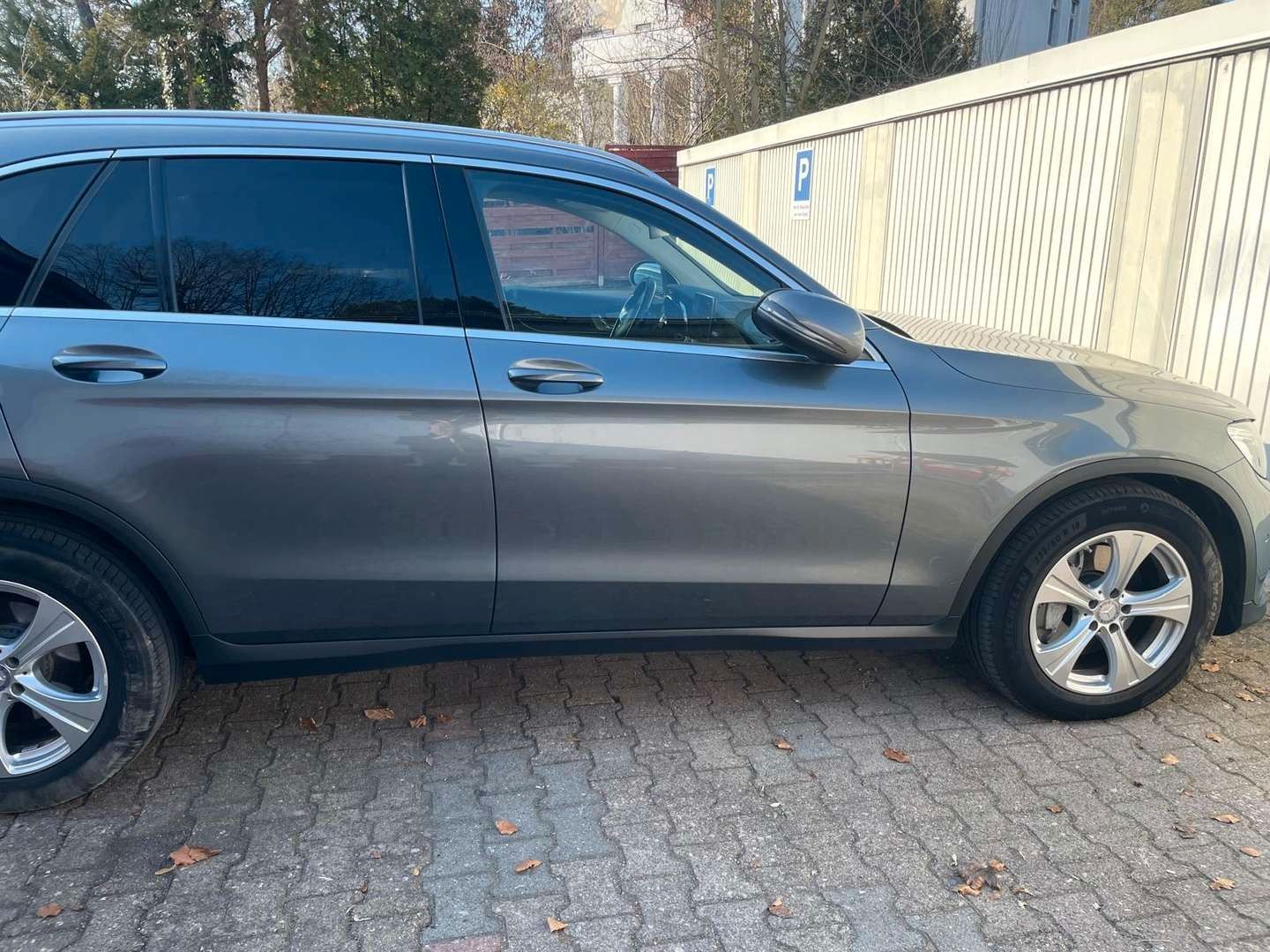 MERCEDES-BENZ GLC 250 d 4MATIC 9G-TRONIC