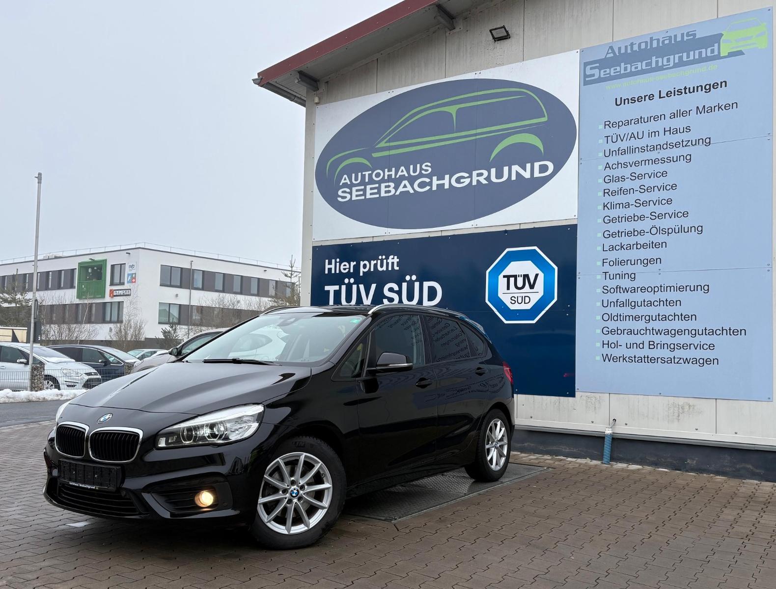 BMW 220i ActiveTourer Advantage 1.Hand LED AHK