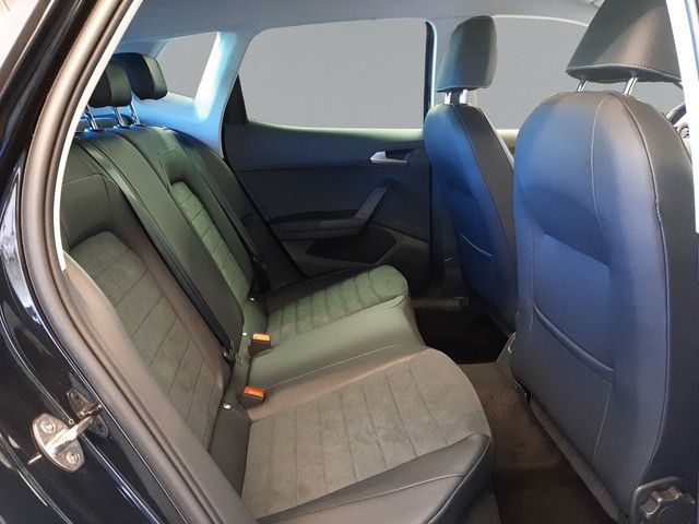 Fahrzeugabbildung Seat Arona Style 1.0TSI LED SitzHz 18"Alu Klimaaut.