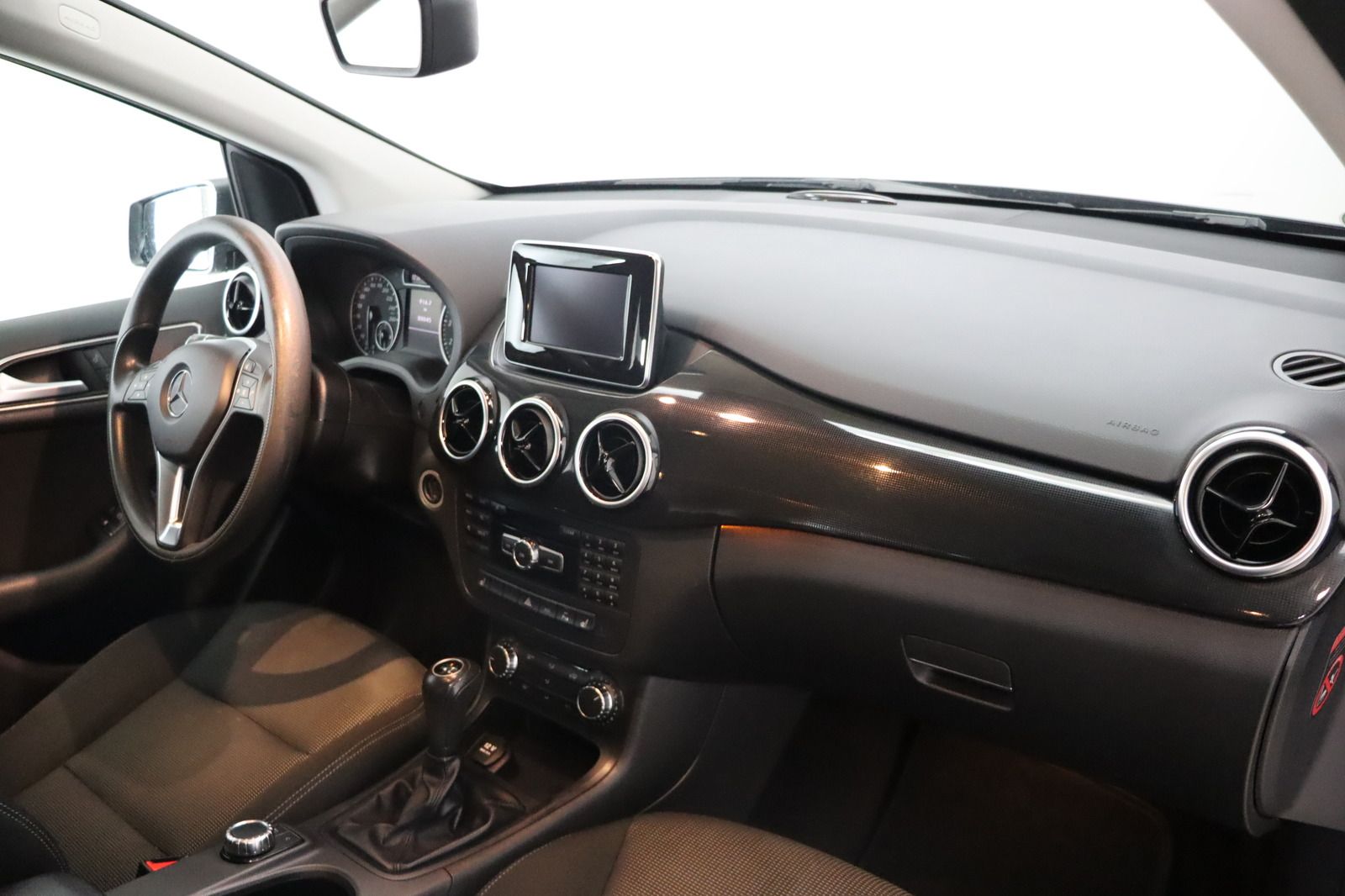 Fahrzeugabbildung Mercedes-Benz B 200 BlueEFFICIENCY * Bi-Xenon * Sitzhzg. * PDC