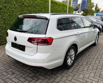 Volkswagen Passat Variant - 3