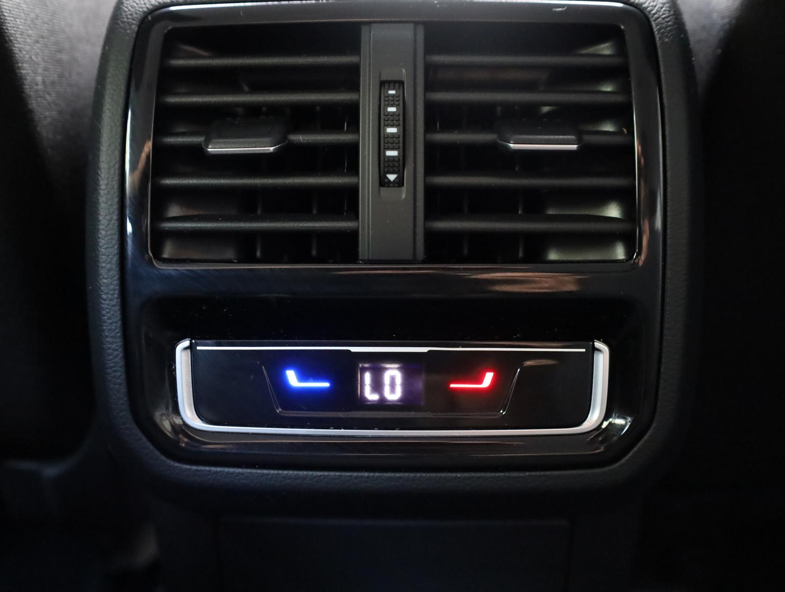 Volkswagen Passat 2.0 TSI Business*DAB*Kamera*18", миниатюра 16