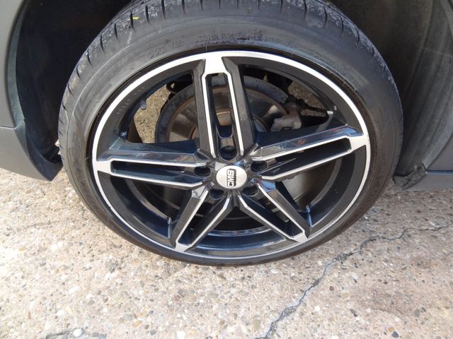 Fahrzeugabbildung Volkswagen CrossTouran/2.Hd/AHK/SitzH/140PS/PDC/Bi-Xenon/