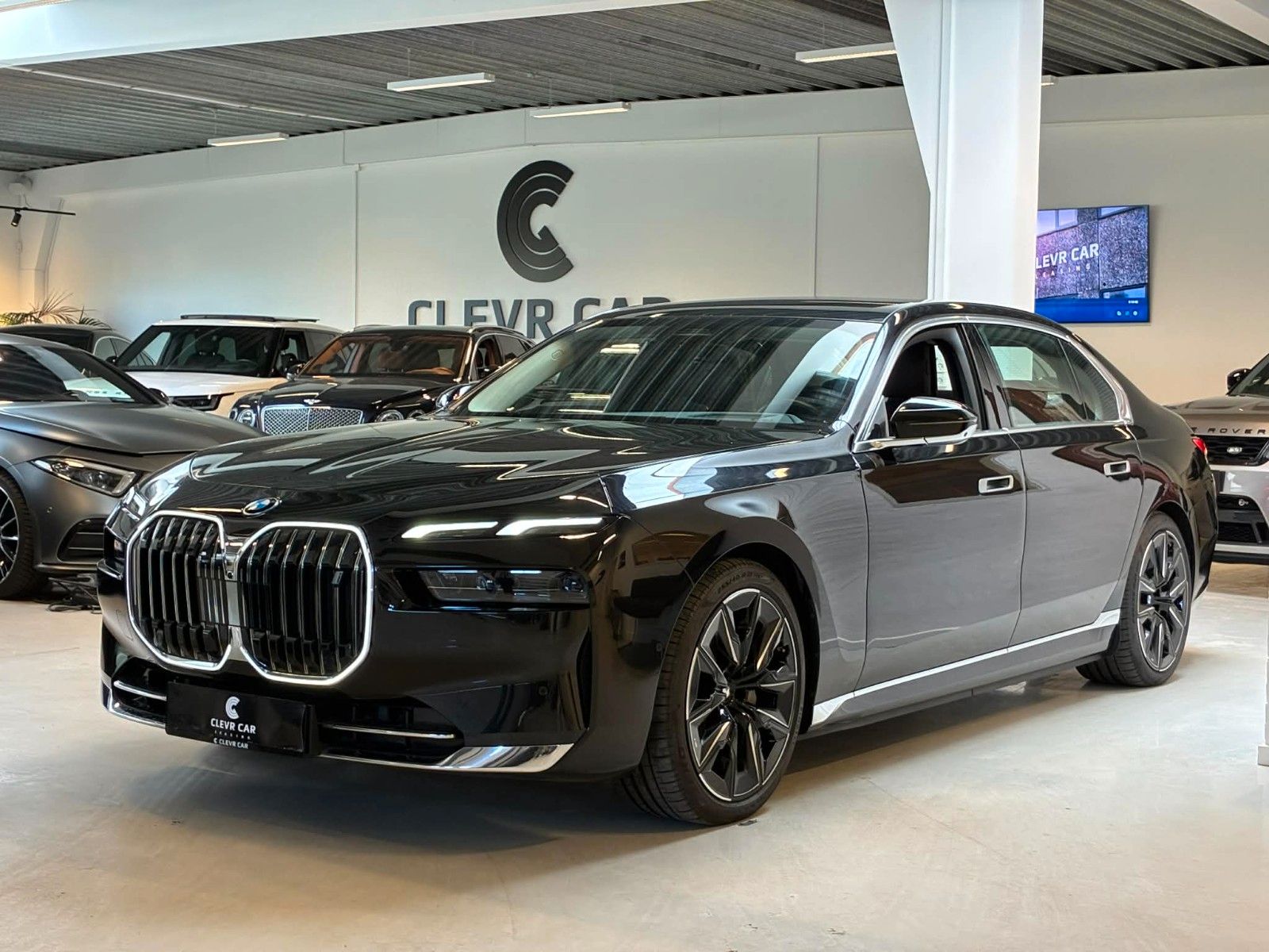 BMW i7 eDrive 50+ACC+PANO+B&amp;W+360+MEMO+HUD+LUFT+SOFT