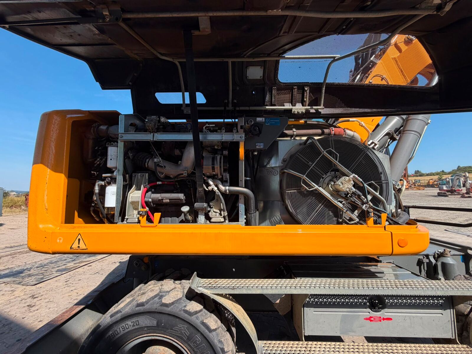 Fahrzeugabbildung Liebherr A 920 Litronic Mobilbagger
