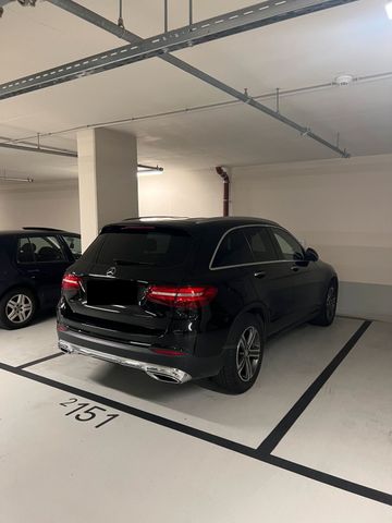 MERCEDES-BENZ GLC 220d AMG Inline, Pano Dach, Rückfahrka...