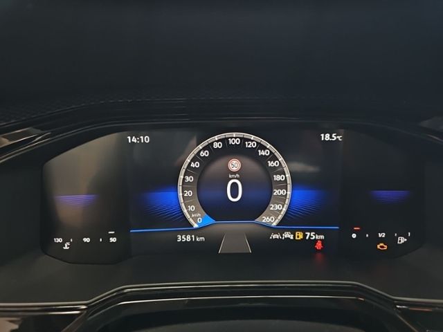 Fahrzeugabbildung Volkswagen Polo 1.0 Life KLIMA SHZ PDC APP-CONNECT