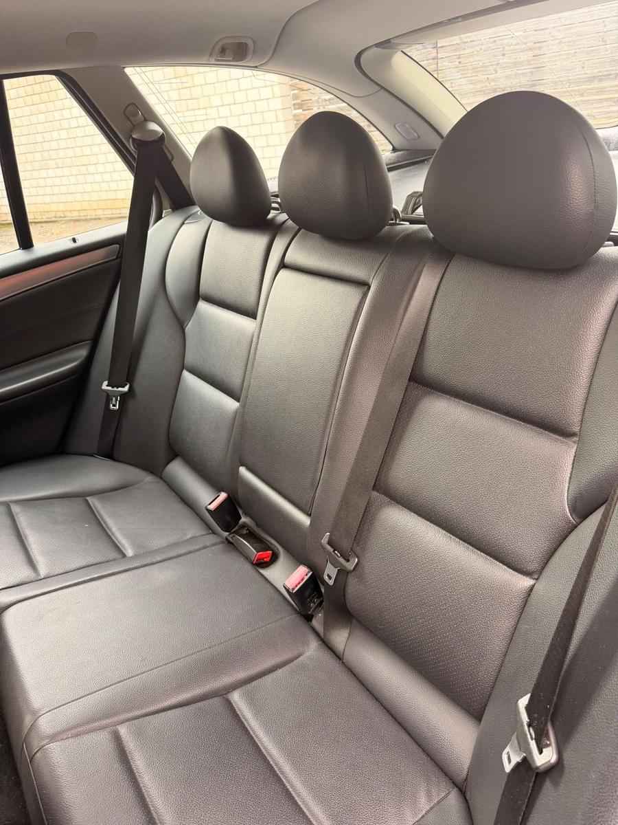 Mercedes-Benz C200 2005 — photo 7