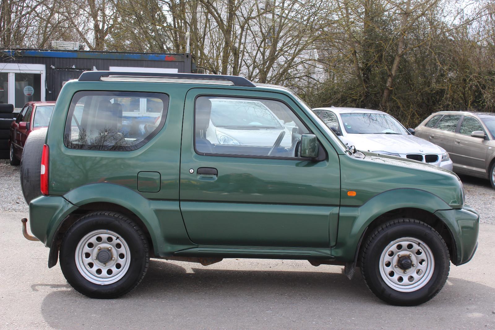 SUZUKI JIMNY - RANGER - 86 CV - PREMIERE MAIN- ATTELAGE