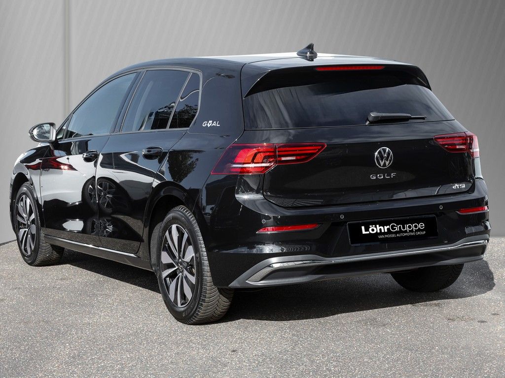 Volkswagen Golf VIII 1.5 eTSI DSG Goal AHK Navi RFK foto 5