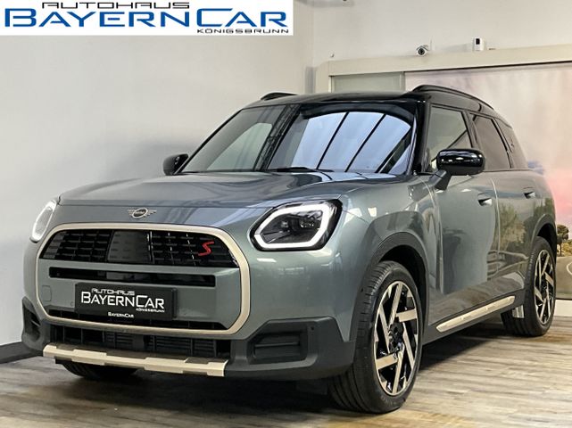 MINI Cooper S Countryman ALL4 Favoured Package L JCW