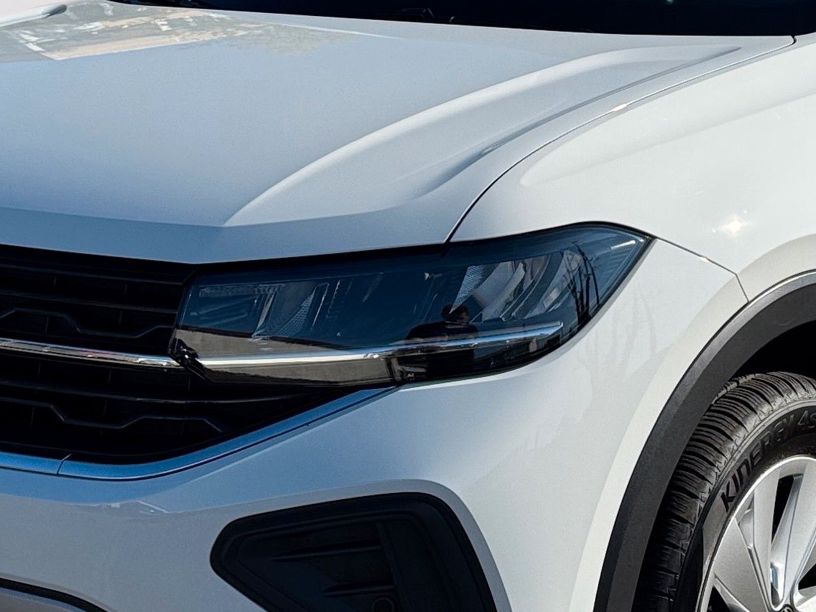 Fahrzeugabbildung Volkswagen T-Cross Life 1.0 TSI
