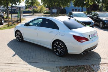 Mercedes-Benz CLA 200 Lim. *sehr gepflegt*