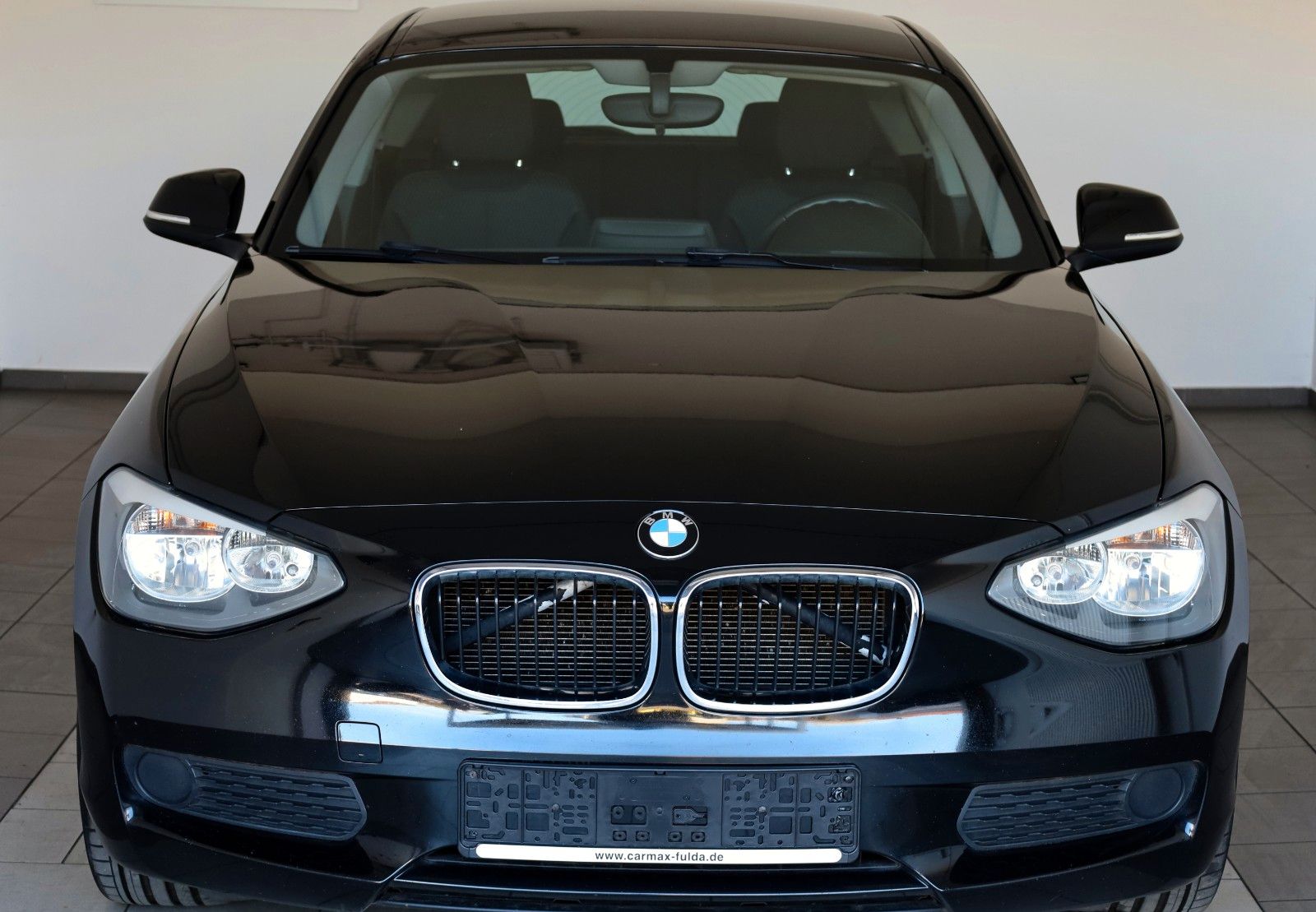 Fahrzeugabbildung BMW 116d SH,PDC,8-fach bereift