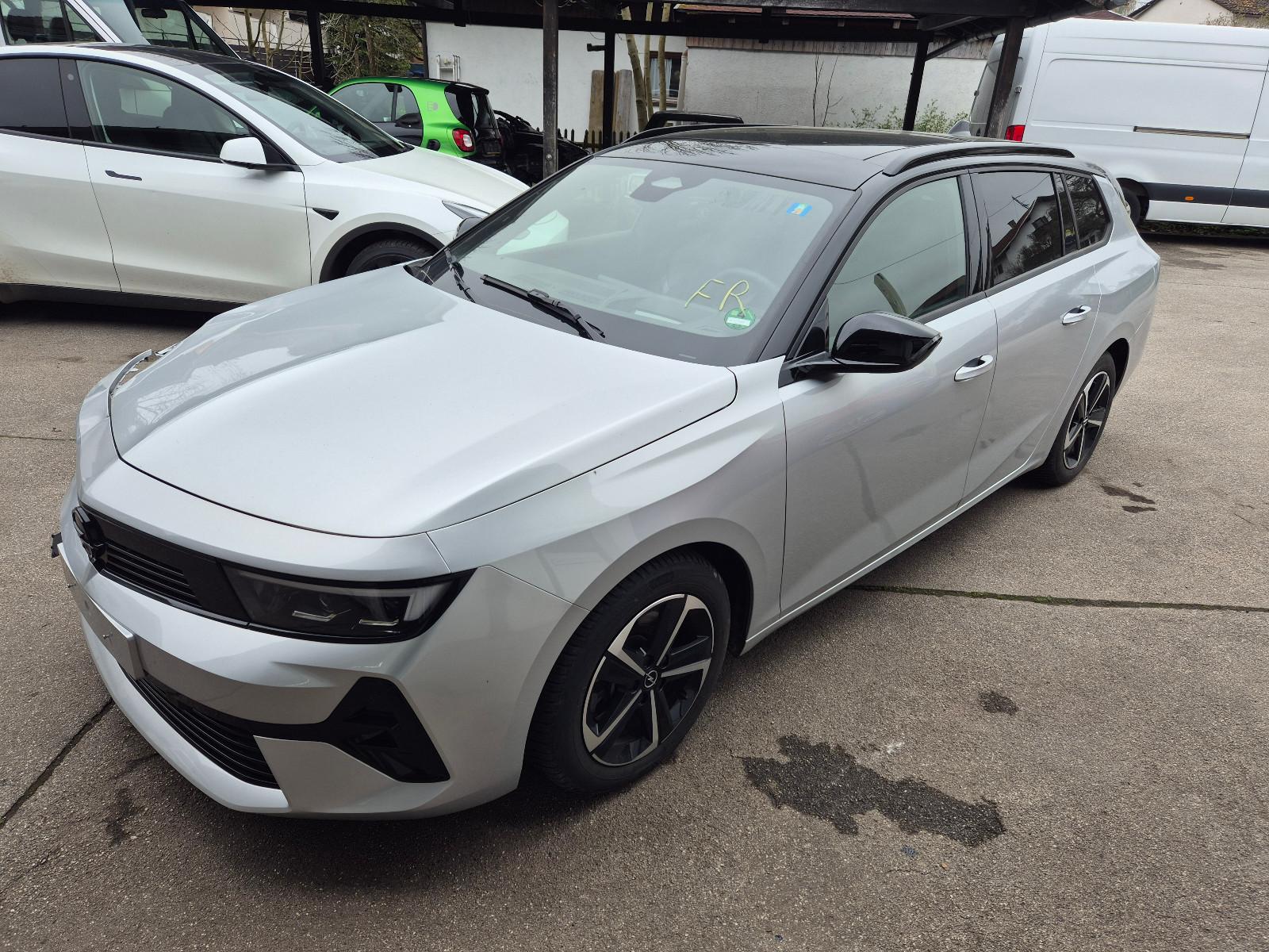 Opel Astra L Sports Tourer GS