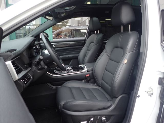 Fahrzeugabbildung DFSK Fengon 7 2.0 GDI 4x4 2,5t AHlast Navi PanoD 7Sit