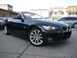 BMW 320i Cabrio/Automatik/PDC/Xenon/1. Hand - gebrauchte BMW 320 aus dem Jahr 2009