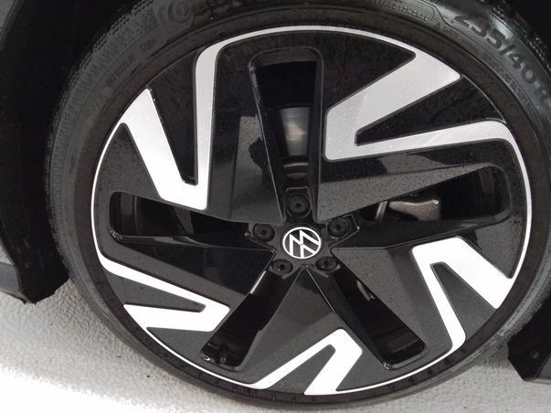 ID.7 GTX 4M +IQ.LIGHT+AHK+PANO+AR HUD+KAMERA+WP+