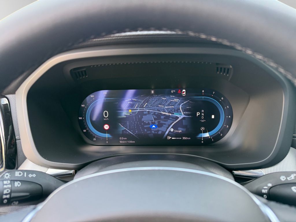 VOLVO XC60 B5 B AWD Ultra Dark Harman/Kardon 360° VOLVO XC60 B5 B AWD Ultra Dark Harman/Kardon 360°