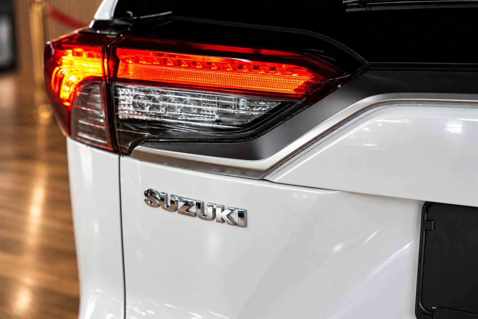 Fahrzeugabbildung Suzuki Across 2.5 Plug-In Hybrid Comfort+ E-Four/ACC/