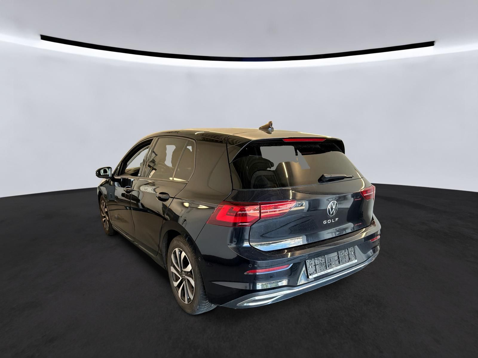 Volkswagen Golf VIII 2.0 TDI DSG/PANO/IQ LIGHT/HEADUP/AHK imagem 3