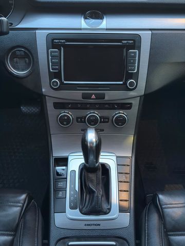 VW Passat Variant Comfortline 4Motion BMT — Bild 14