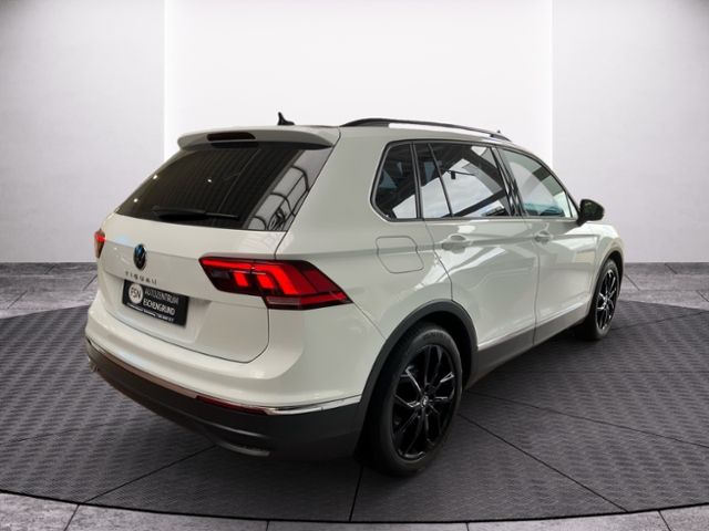 Fahrzeugabbildung Volkswagen Tiguan 1.5 TSI 110KW NAVI LED SHZG MFA