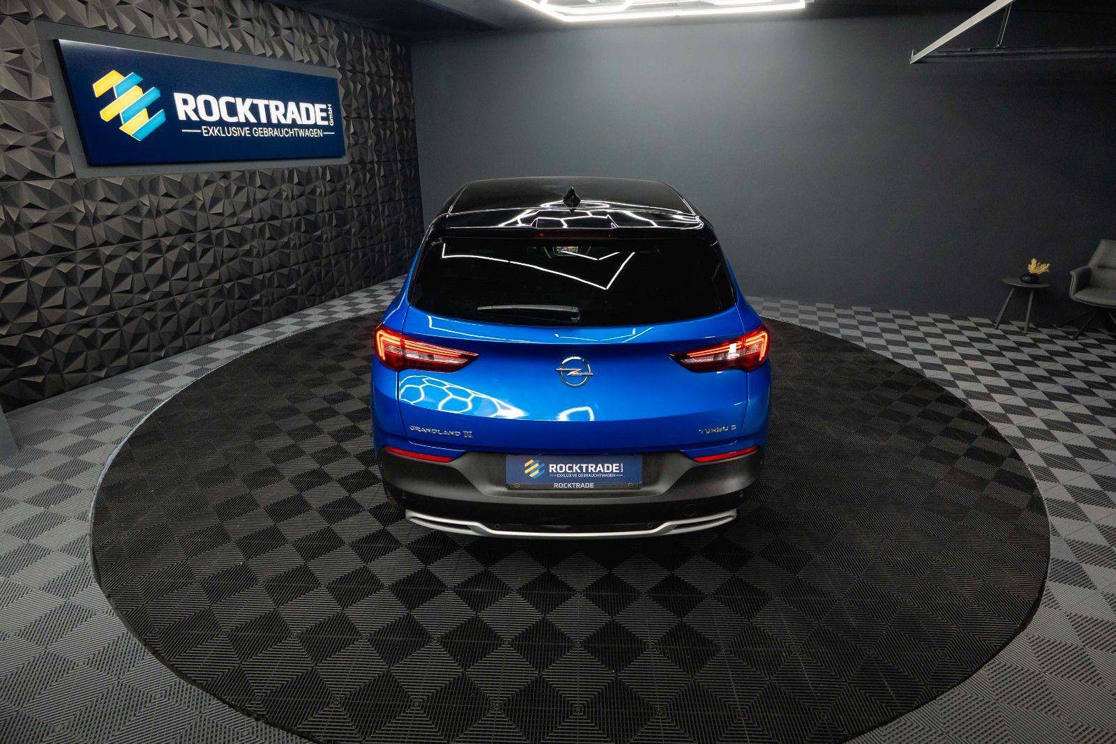 Fahrzeugabbildung Opel Grandland (X) 2.0 CDTI Innovation *LED*CarPlay*