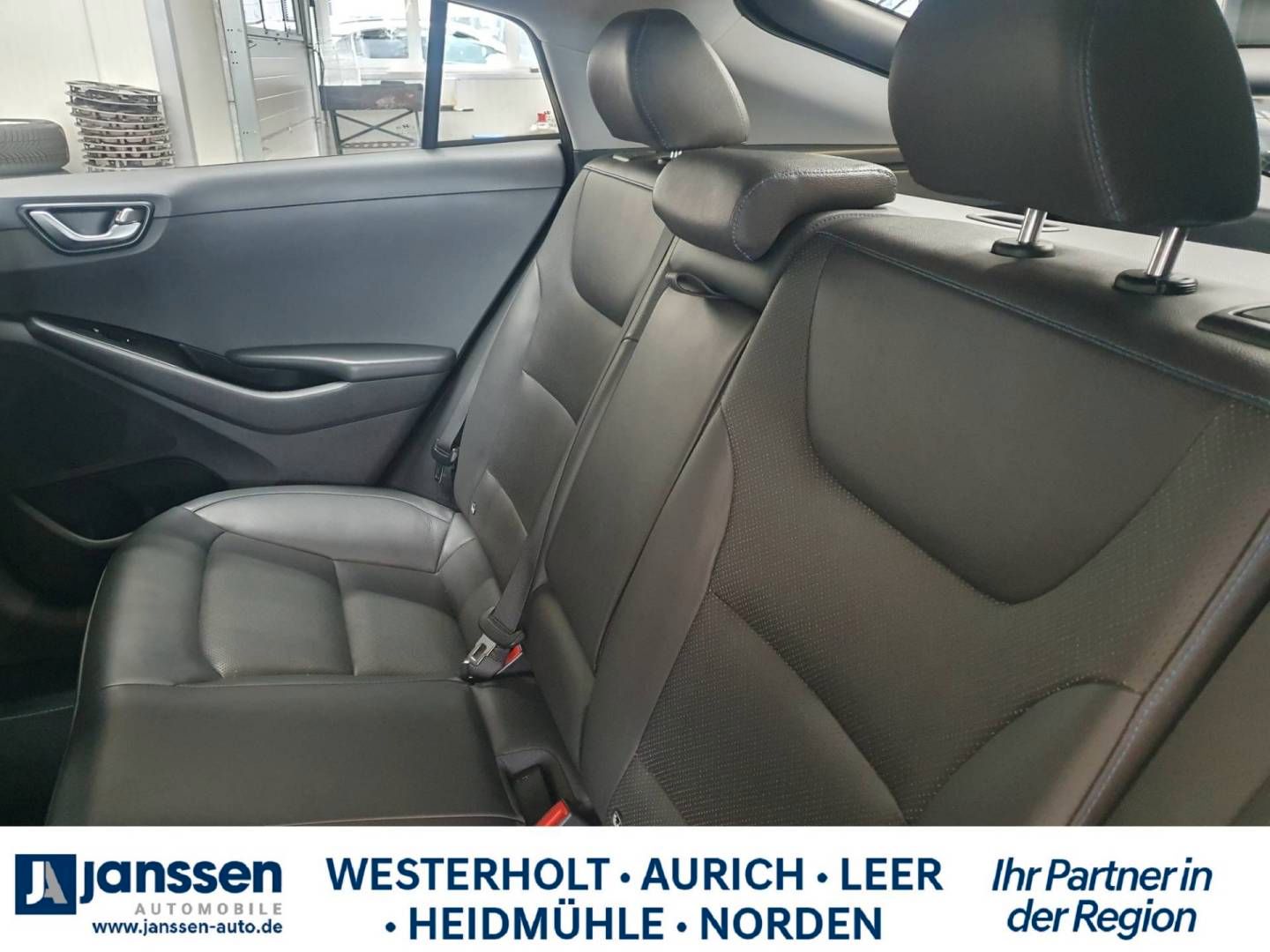 Fahrzeugabbildung Hyundai IONIQ PLUG-IN Hybrid Premium