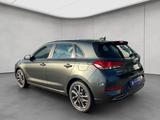 Hyundai i30 1.0 T-GDI Connect & Go LED GJR SHZ - Hyundai i30 Connect-&-Go mit Benzin-Antrieb