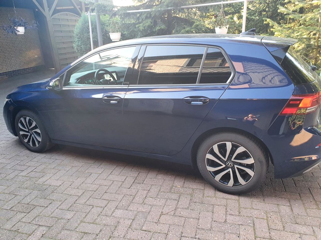 Image of Volkswagen Golf