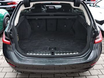 BMW 318 - 9