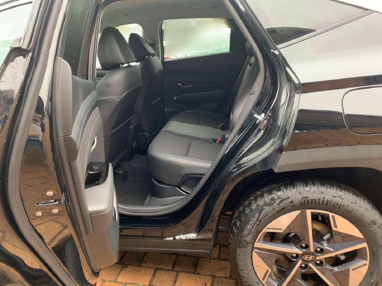 Fahrzeugabbildung Hyundai TUCSON Trend Hybrid 2WD*