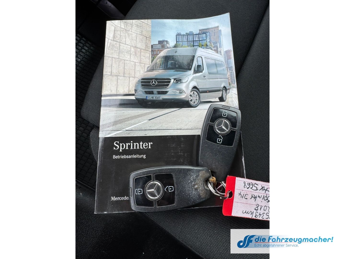 Fahrzeugabbildung Mercedes-Benz Sprinter III Kasten RWD AWD 314  CDI L2  Alarm R
