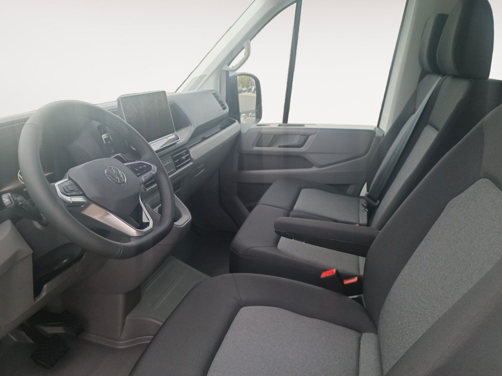 Fahrzeugabbildung Volkswagen Crafter 35 TDI 4MOTION Aut *7Sitze*DIFF*AHZV*RFK