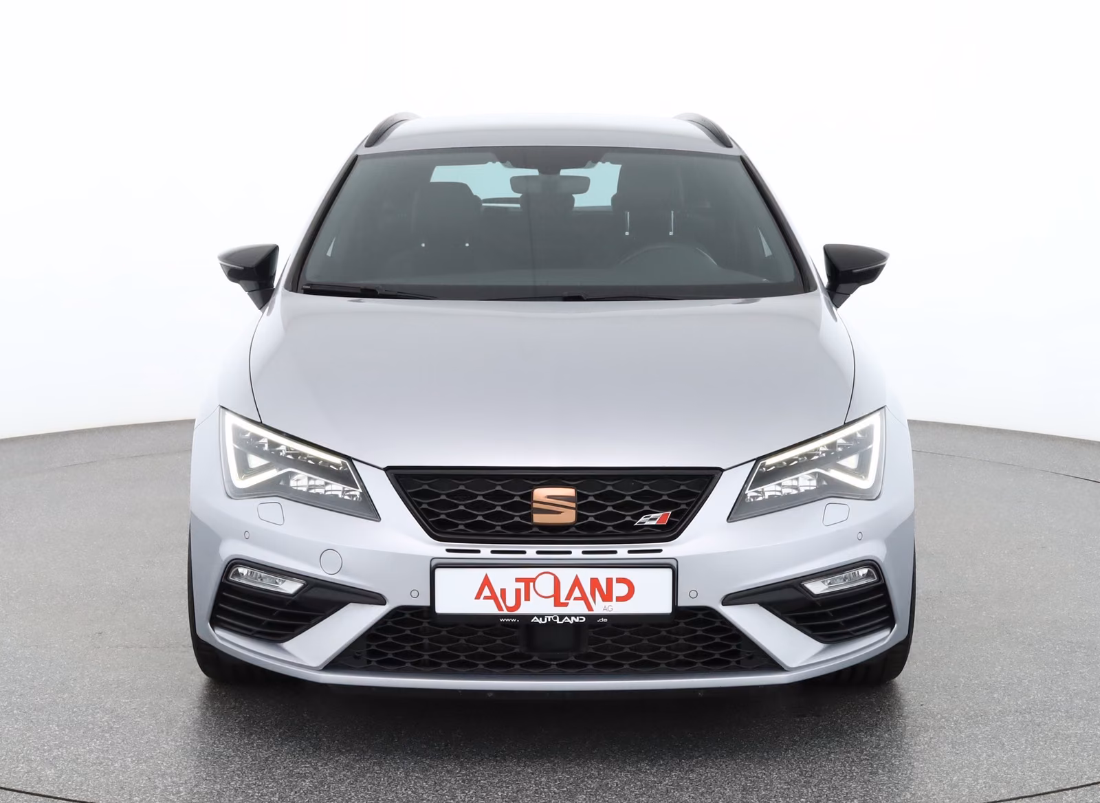 Seat Leon ST 2.0 TSI DSG Cupra 300 LED Navi Tempomat