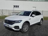 Volkswagen Touareg 3.0 V6 TDI 210kW 4MOTION Tiptronic - - Volkswagen Touareg: 3.2